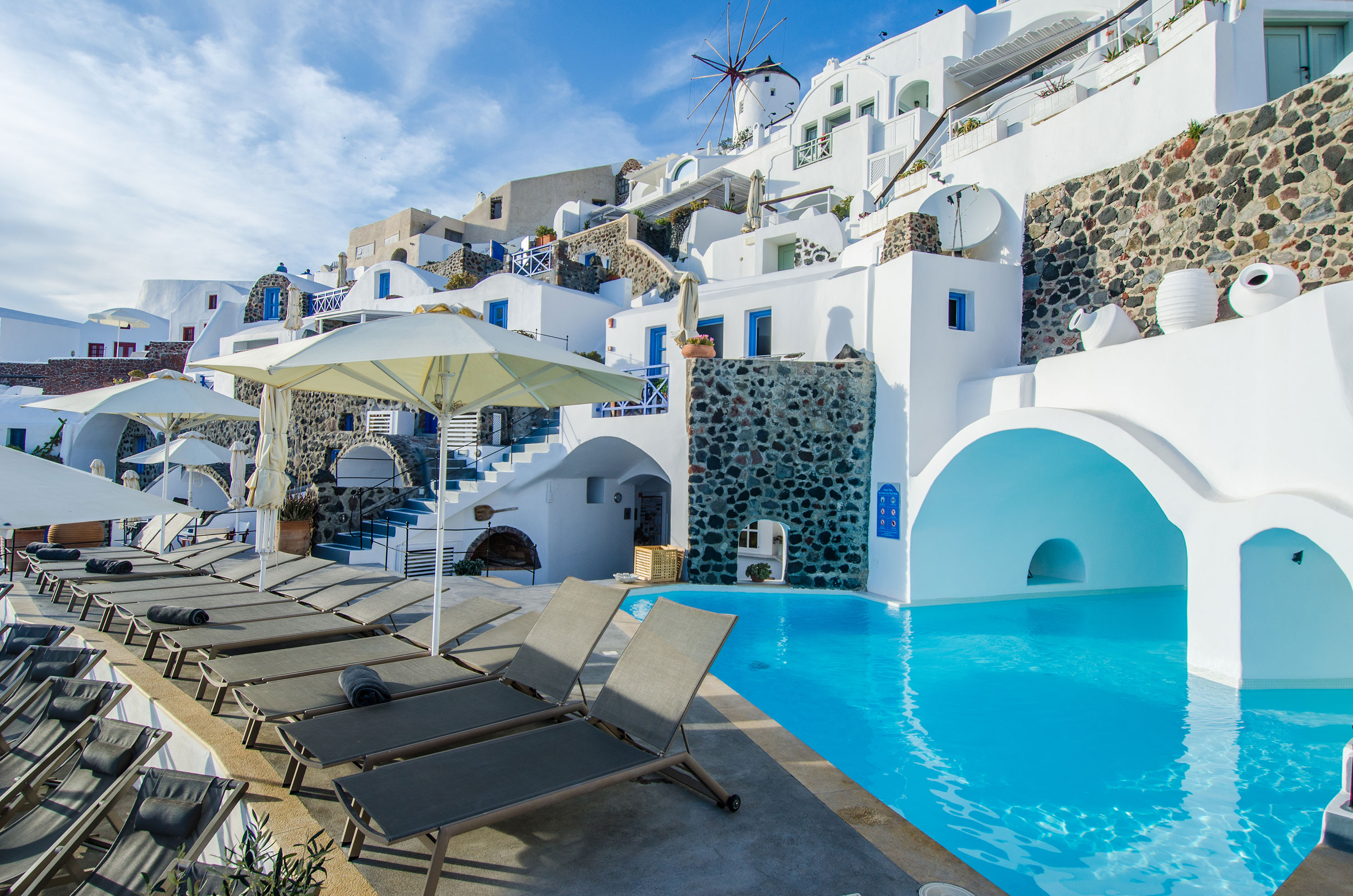 Esperas Santorini Hotel