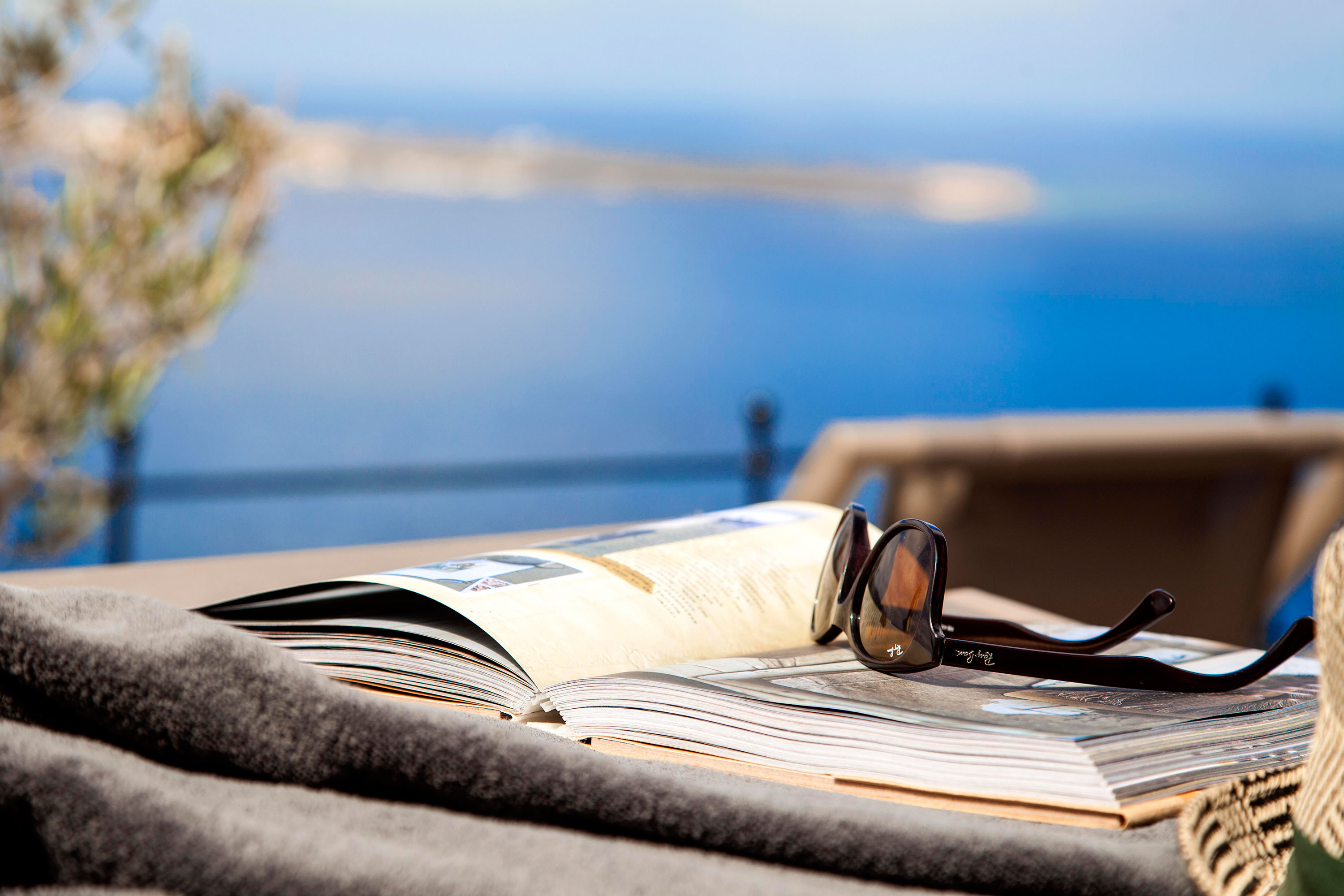 Esperas Santorini Hotel