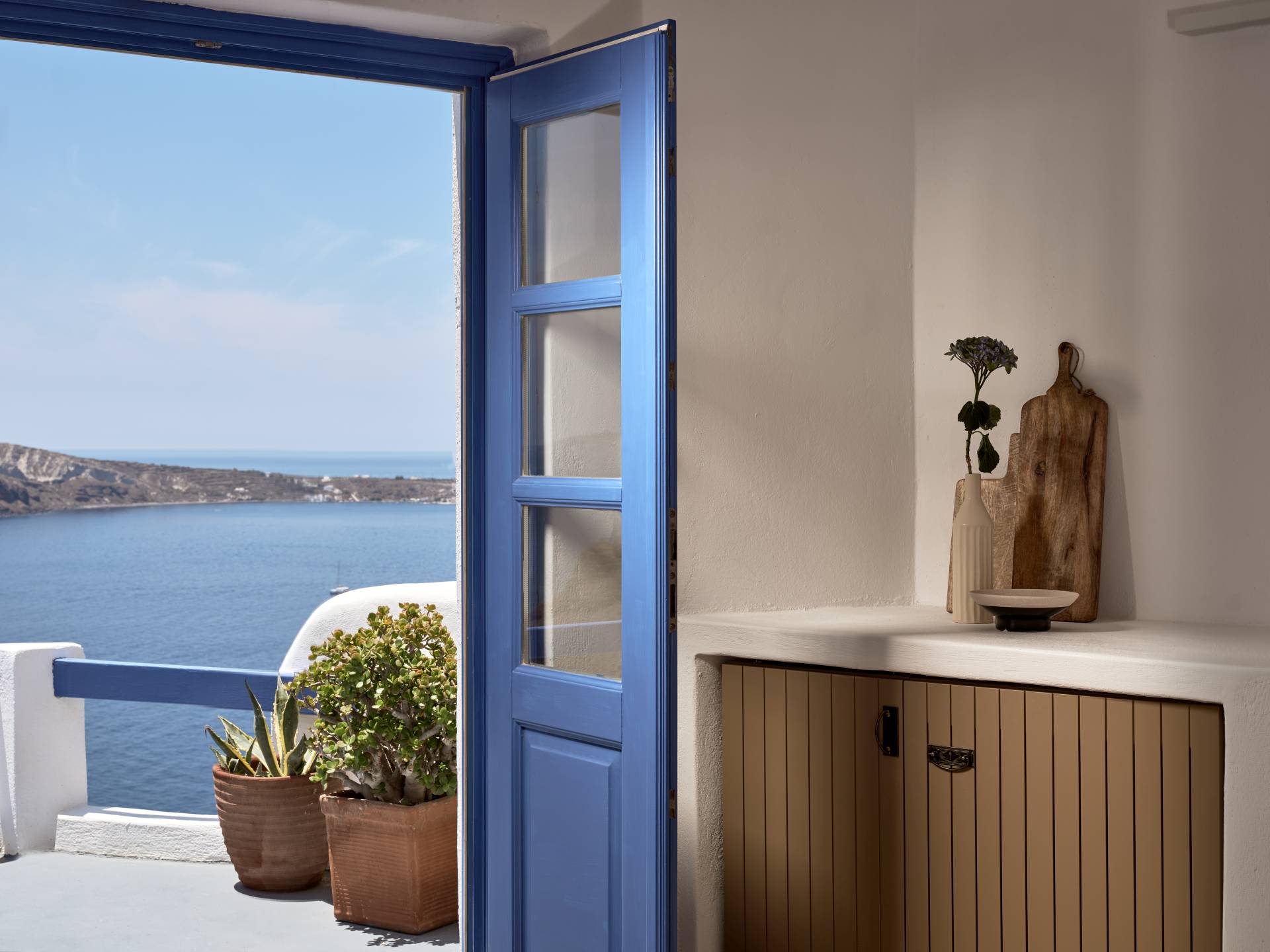 Superior Honeymoon Plunge Pool Suite