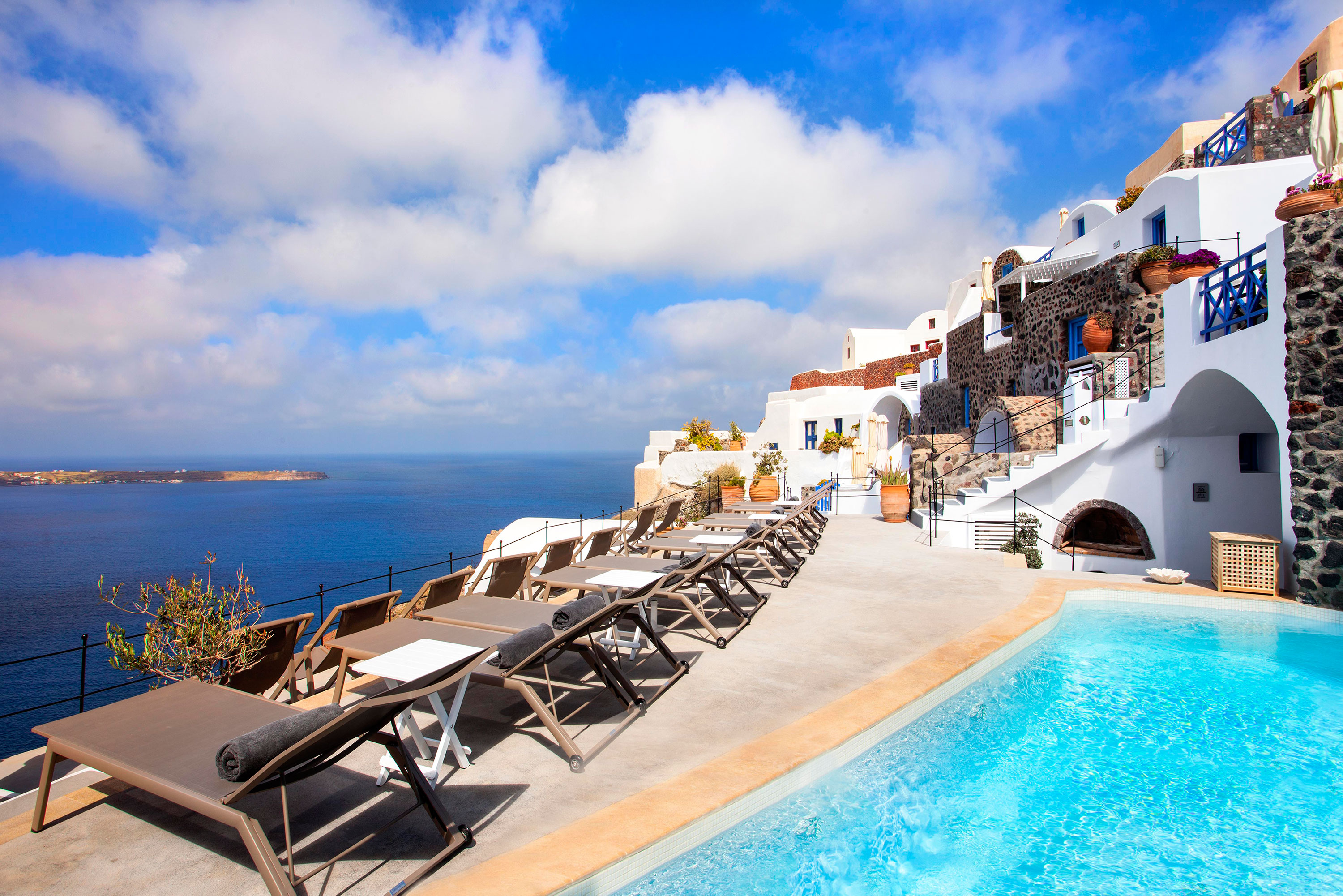 Esperas Santorini Hotel