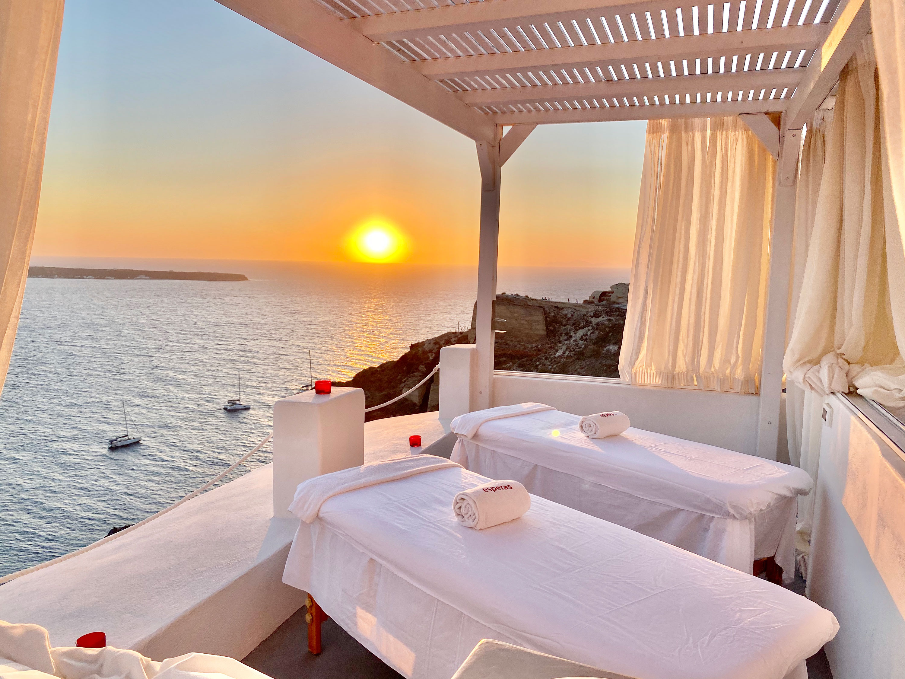 Esperas Santorini Hotel