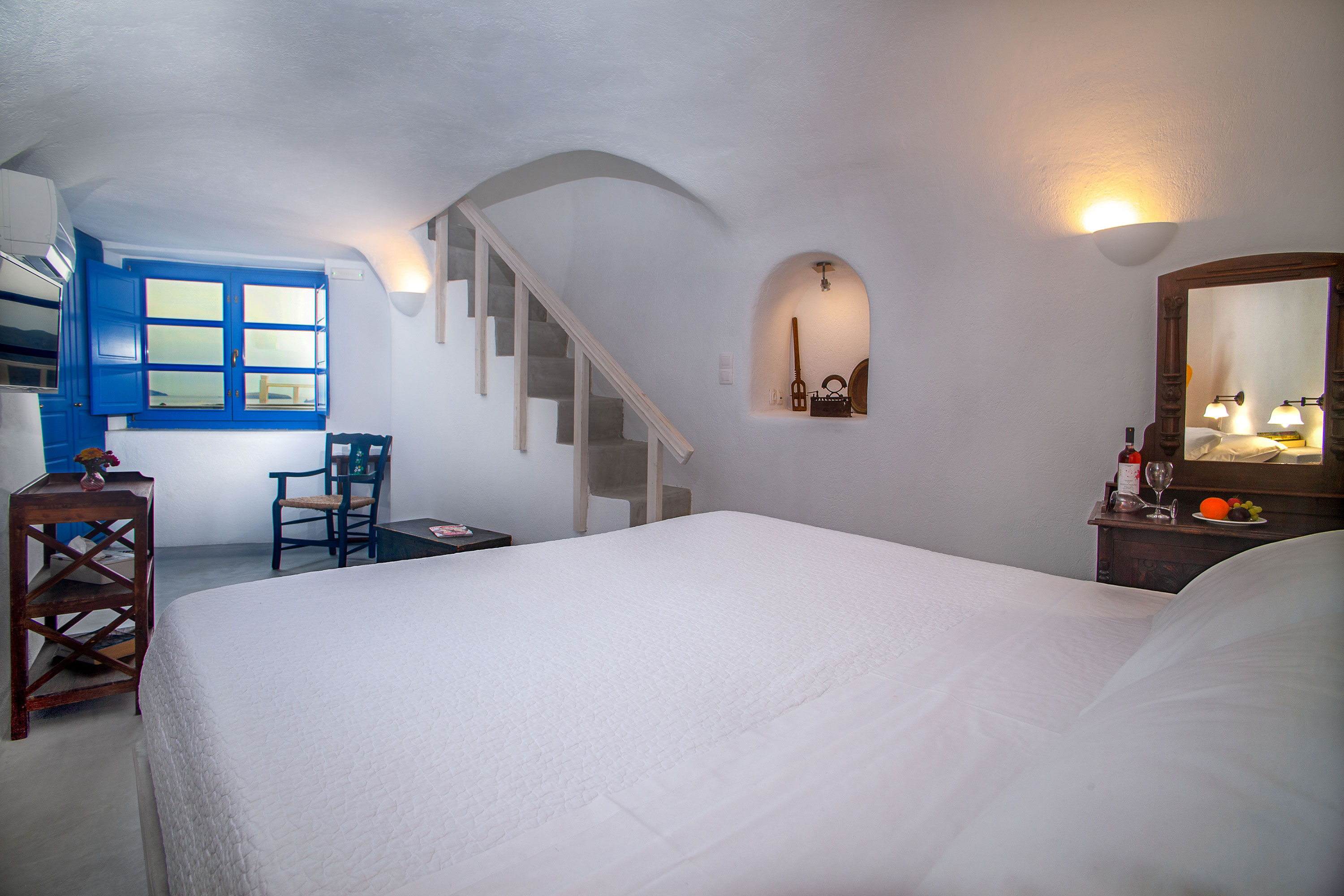 Esperas Santorini Hotel