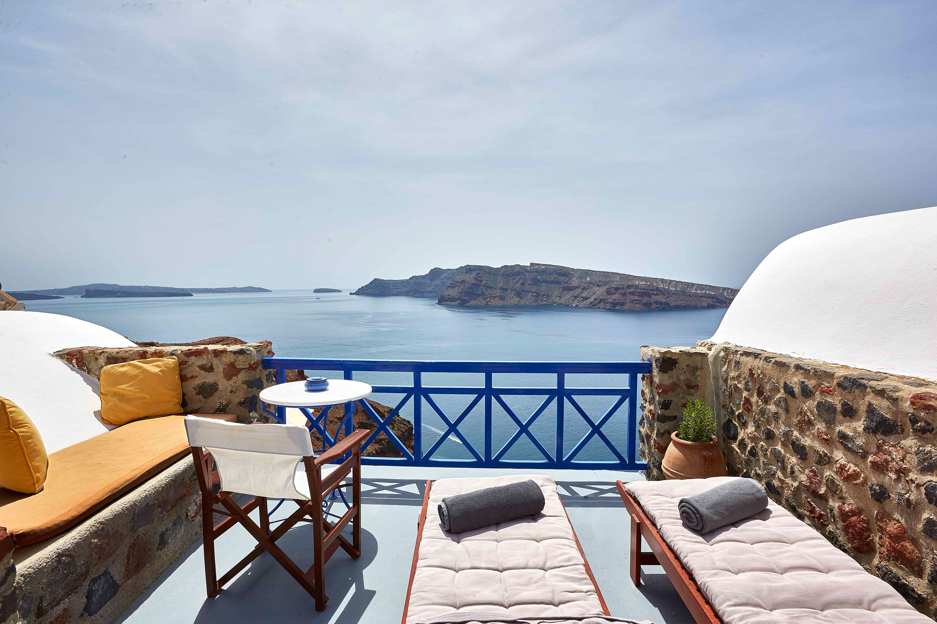 Vibrant House with Sunset View